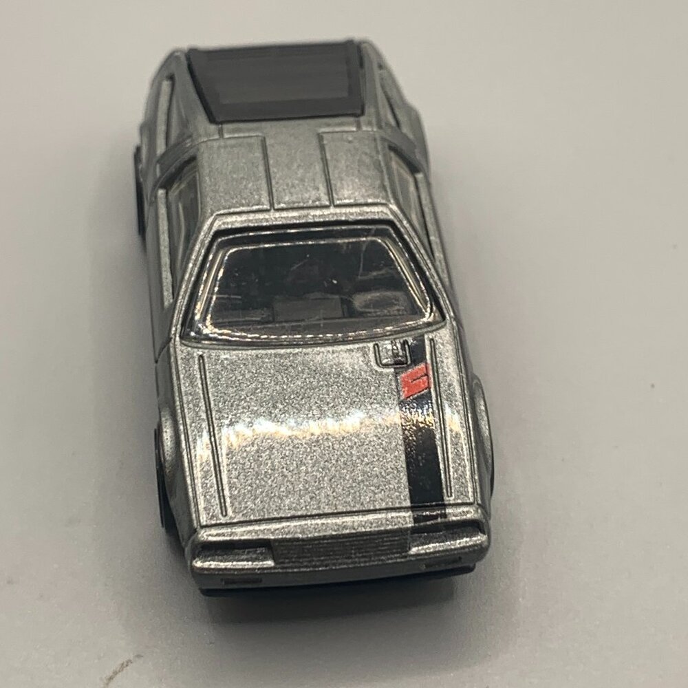 2014 1:64 Hot Wheels HW City Speed Team 81 Delorean DMC 12 Diecast Car LOOSE